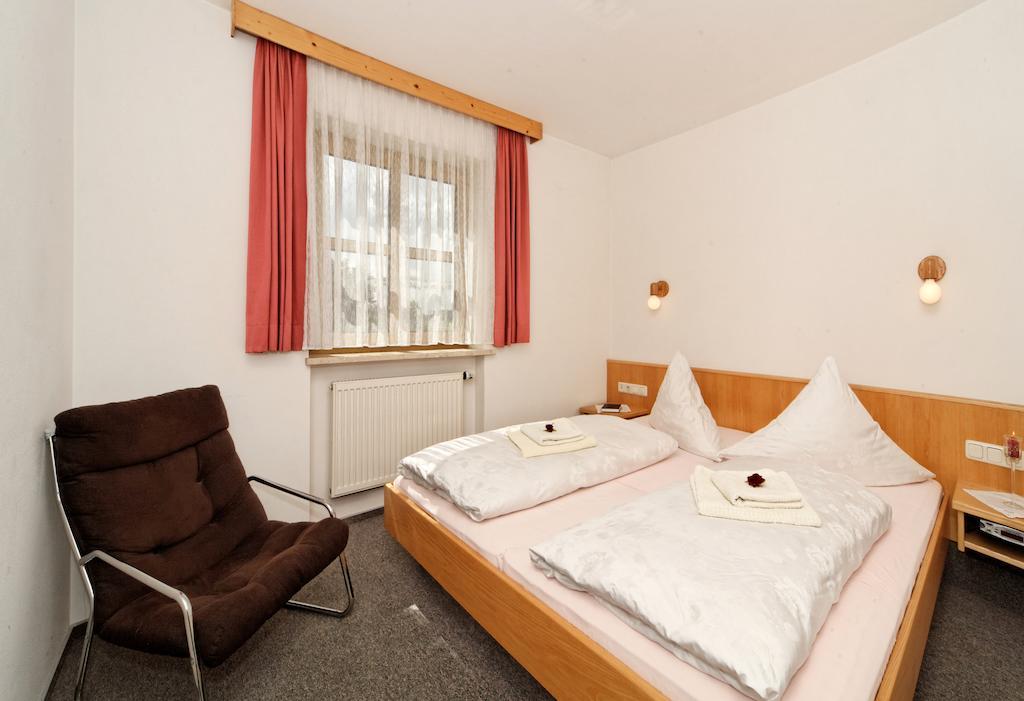 מלון רוגן Landhaus Maria Bed&Breakfast חדר תמונה